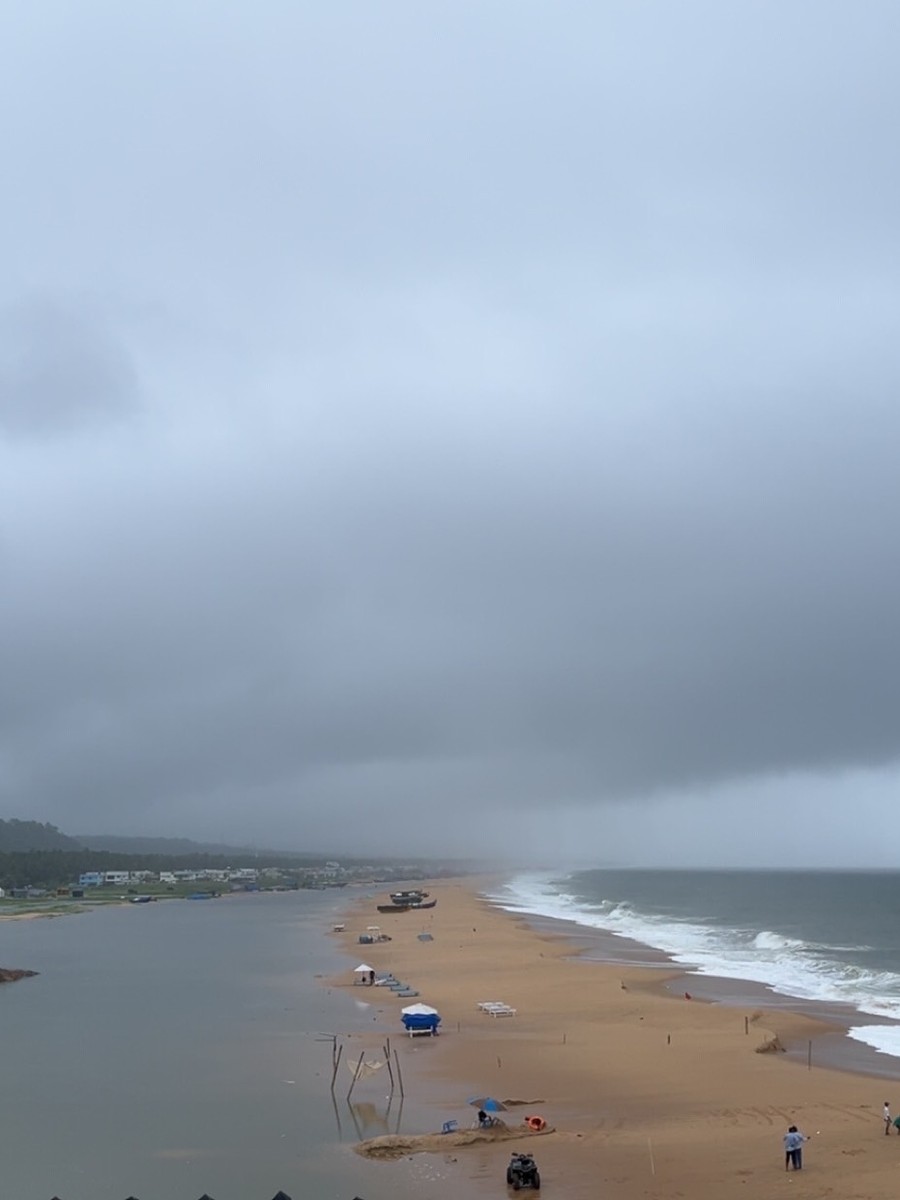 Coastal skies before the rain